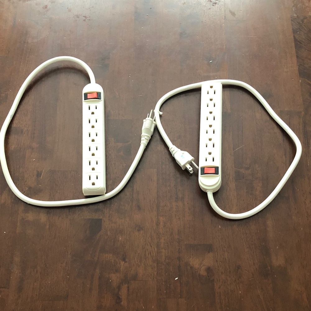 White Power Strip Surge Protector with On/Off Switch - 6 Outlets